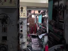 Het productieproces van de tassen in de fabriek