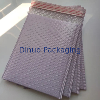 Op maat gemaakte logo's Biodegradable Bubble Poly Express Pakket Mailer Verschepzakken Voor Kleding