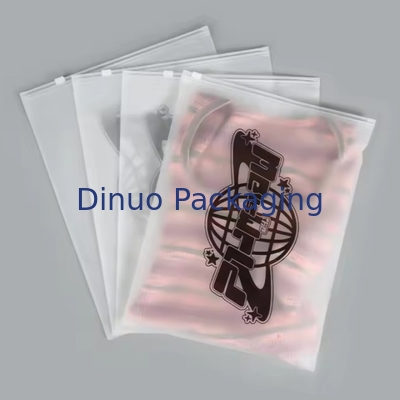 Custom Cpe Frosted Zipper Packaging Bag Plastic Clear Zip Bag Hervergrendelbare plastic zakken voor kleding