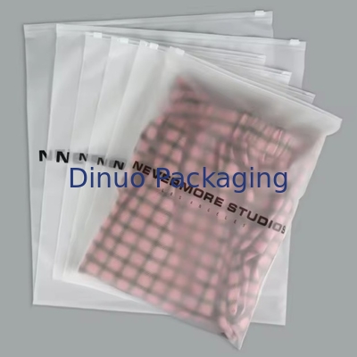 Custom Cpe Frosted Zipper Packaging Bag Plastic Clear Zip Bag Hervergrendelbare plastic zakken voor kleding