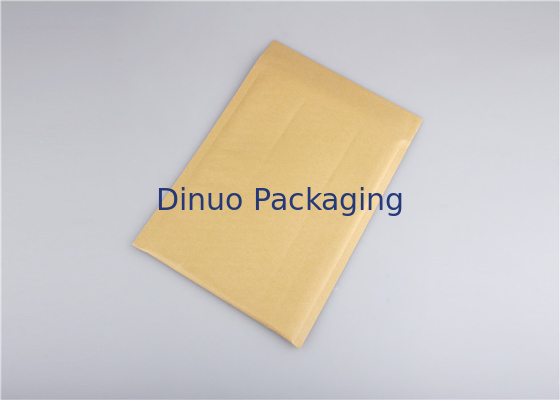 De douane drukte van de Bellenmailers van 4 " x8“ Kraftpapier de Koeriersgrootte 000 Opgevulde Enveloppen