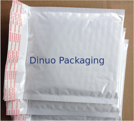 Beveilig Verzegelde Bel Gevoerde Polymailers, de Uitdrukkelijke Verschepende Zakken van de Leveringsbel