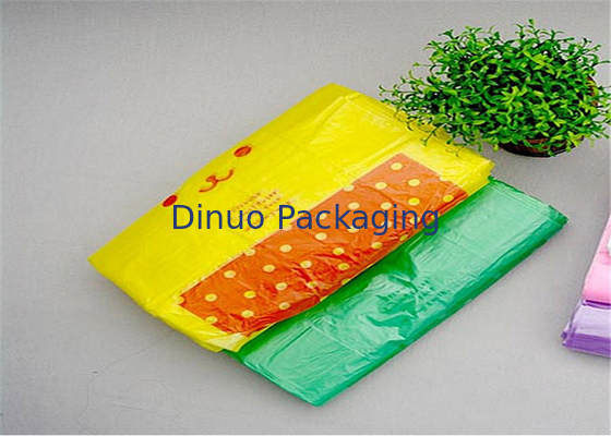 320*400mm Plastic Polypakzakken met Handvat, het Plastic het Winkelen Embleem van de Zakkendouane