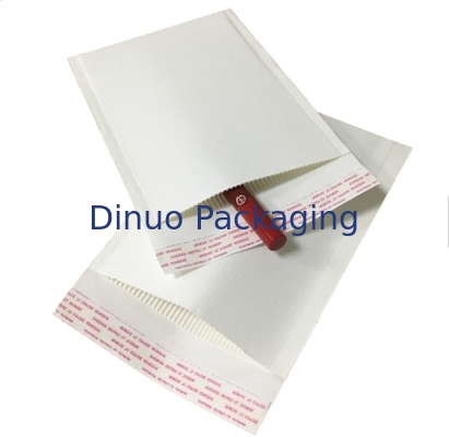 de 110*130mm Golfdocument Opgevulde Verschepende Enveloppen van het Zakken Plakband Mailer